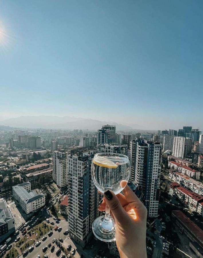 Orbi City Batumi Star Aparthotel Esterno foto