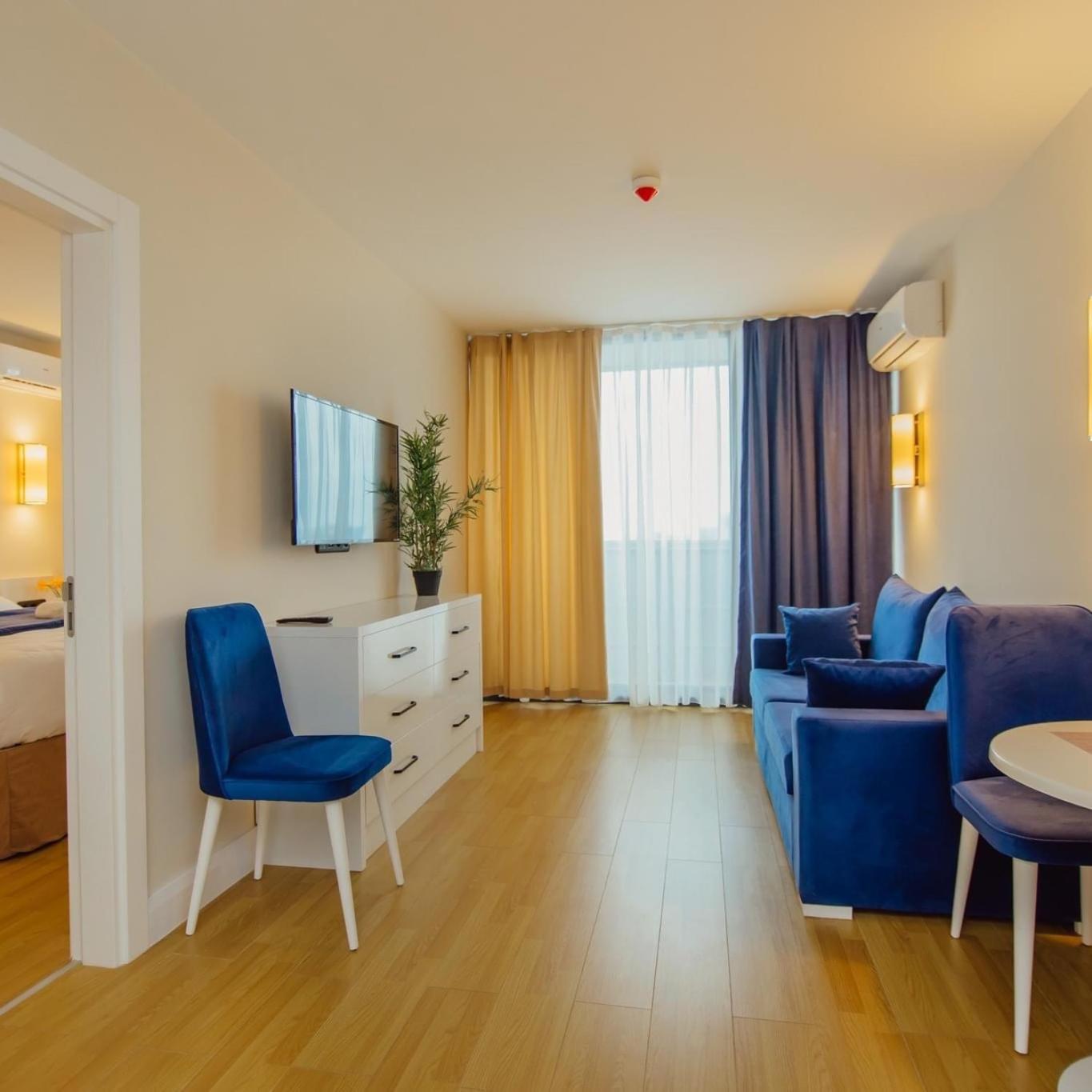 Orbi City Batumi Star Aparthotel Esterno foto