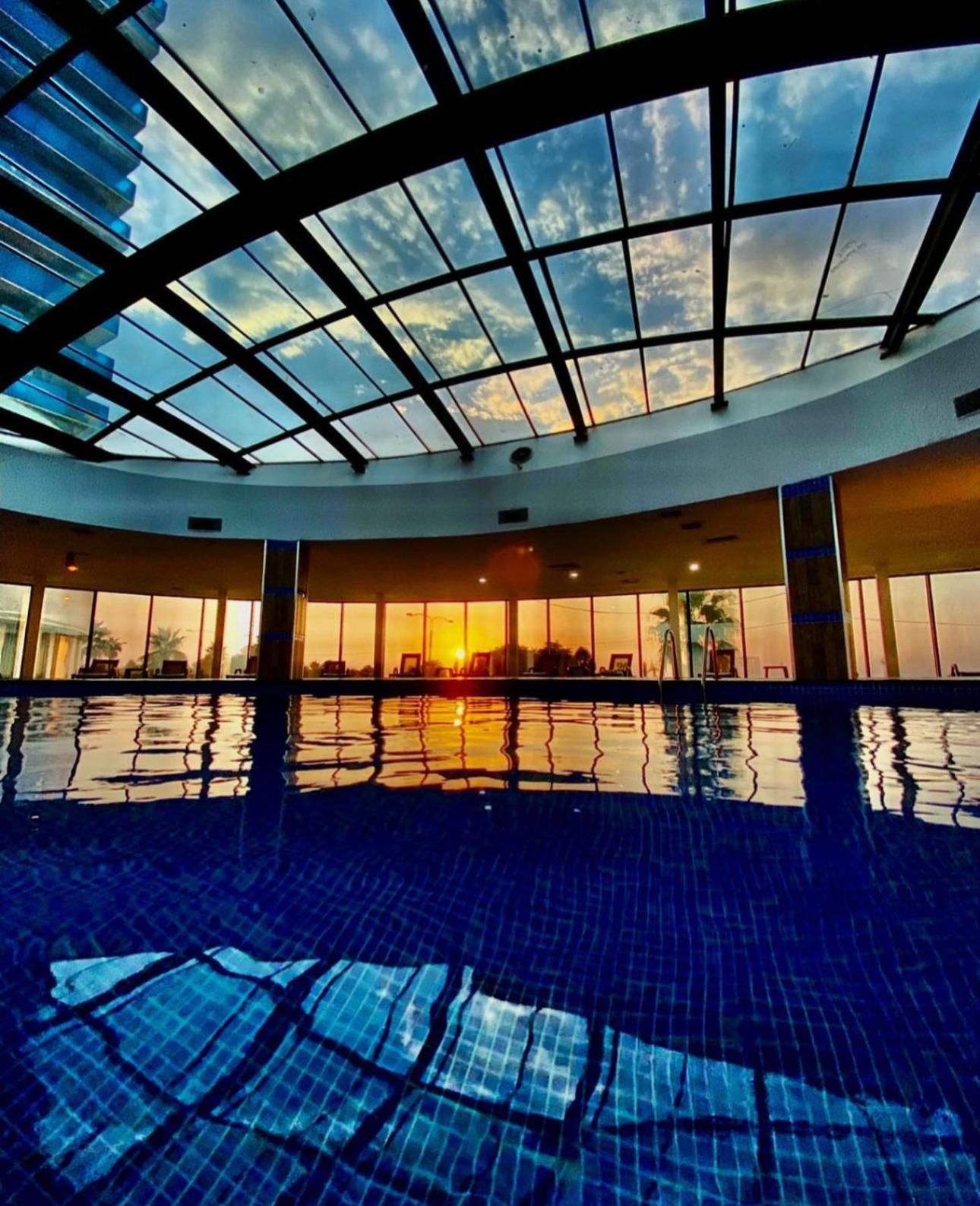 Orbi City Batumi Star Aparthotel Esterno foto