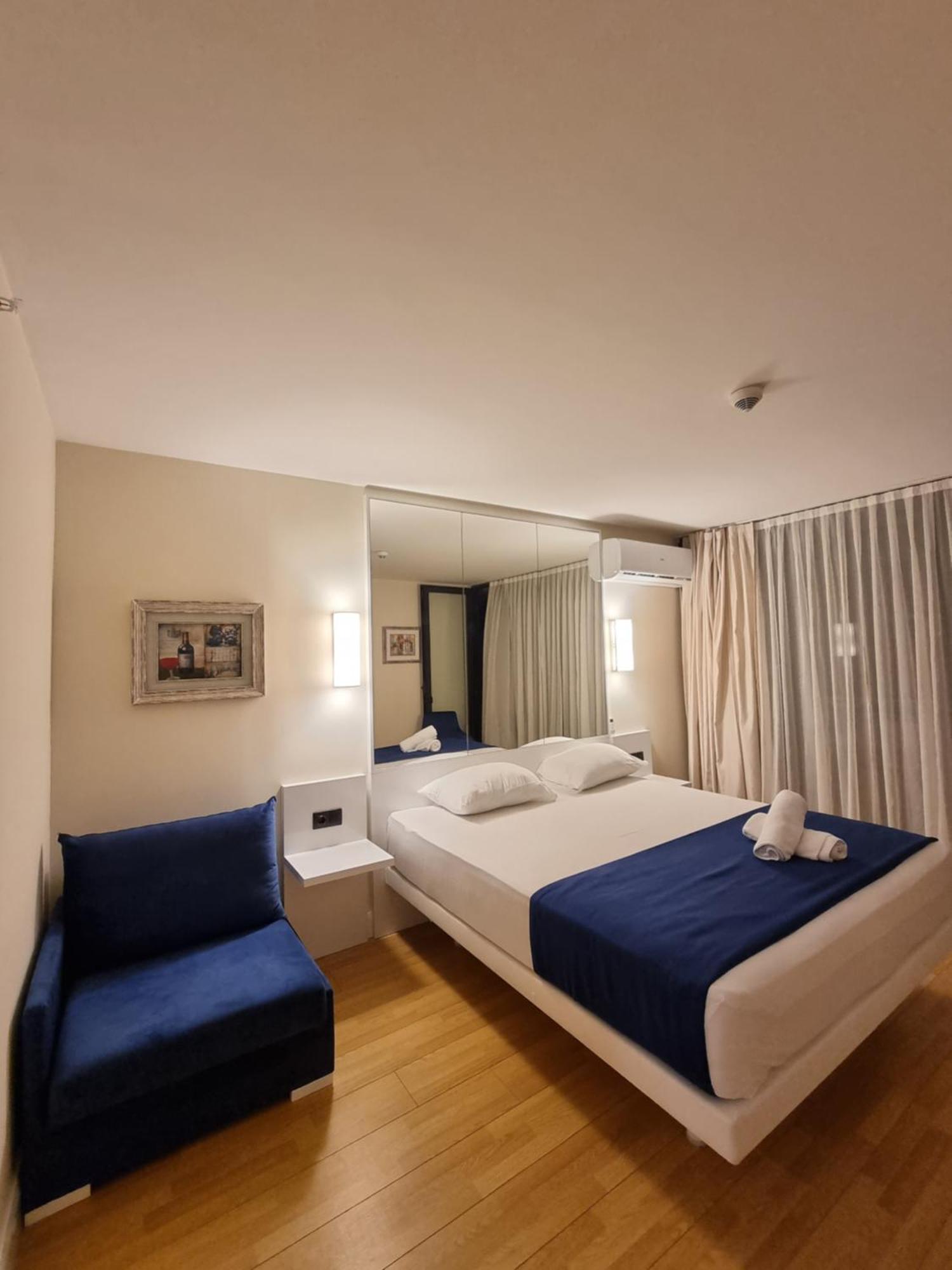 Orbi City Batumi Star Aparthotel Esterno foto